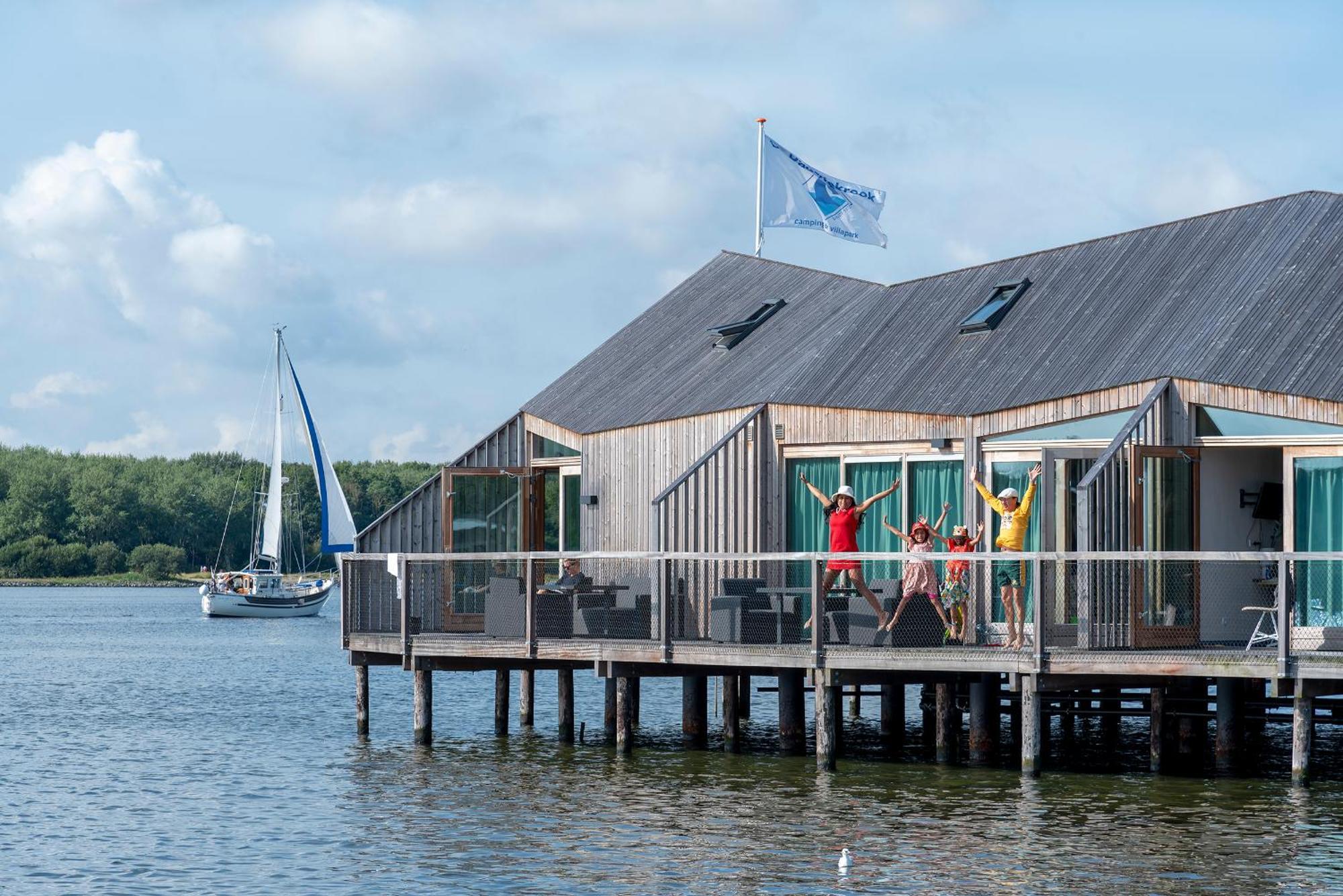 Veerse Meersuites Kortgene Buitenkant foto